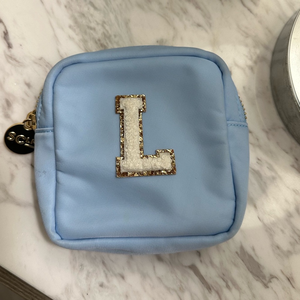 Stoney Clover Pouch